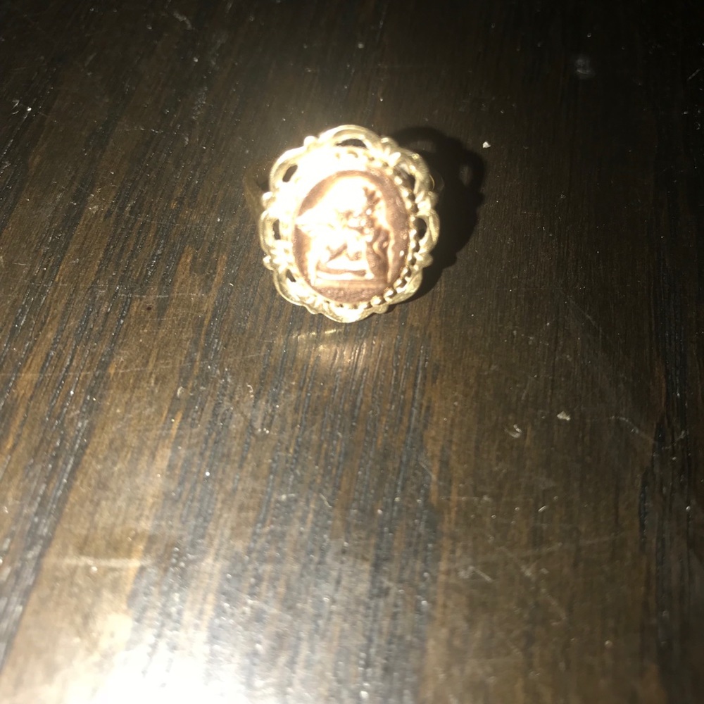 10k gold ring